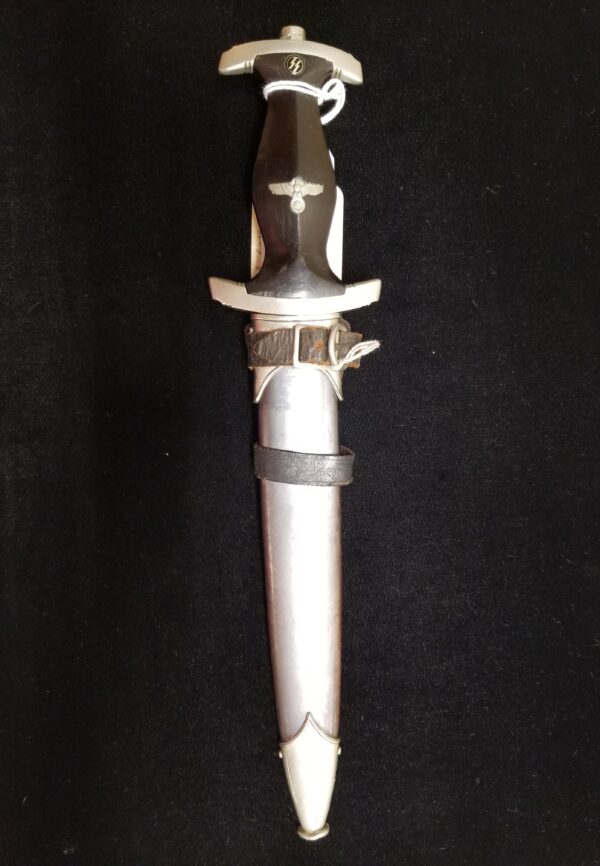 Early SS Dagger with leather hanger by Gottlieb Hammesfahr (32175)