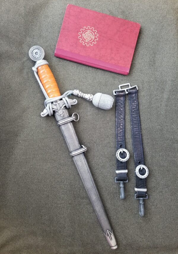 TENO Leader Dagger by Carl Eickhorn w/Portepee, Leather Hangers and Owner’s Membership Book (32640)