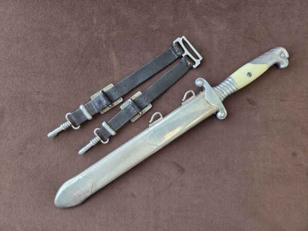 RAD Leader’s Dagger by Alcoso w/hangers (32658) - Image 2