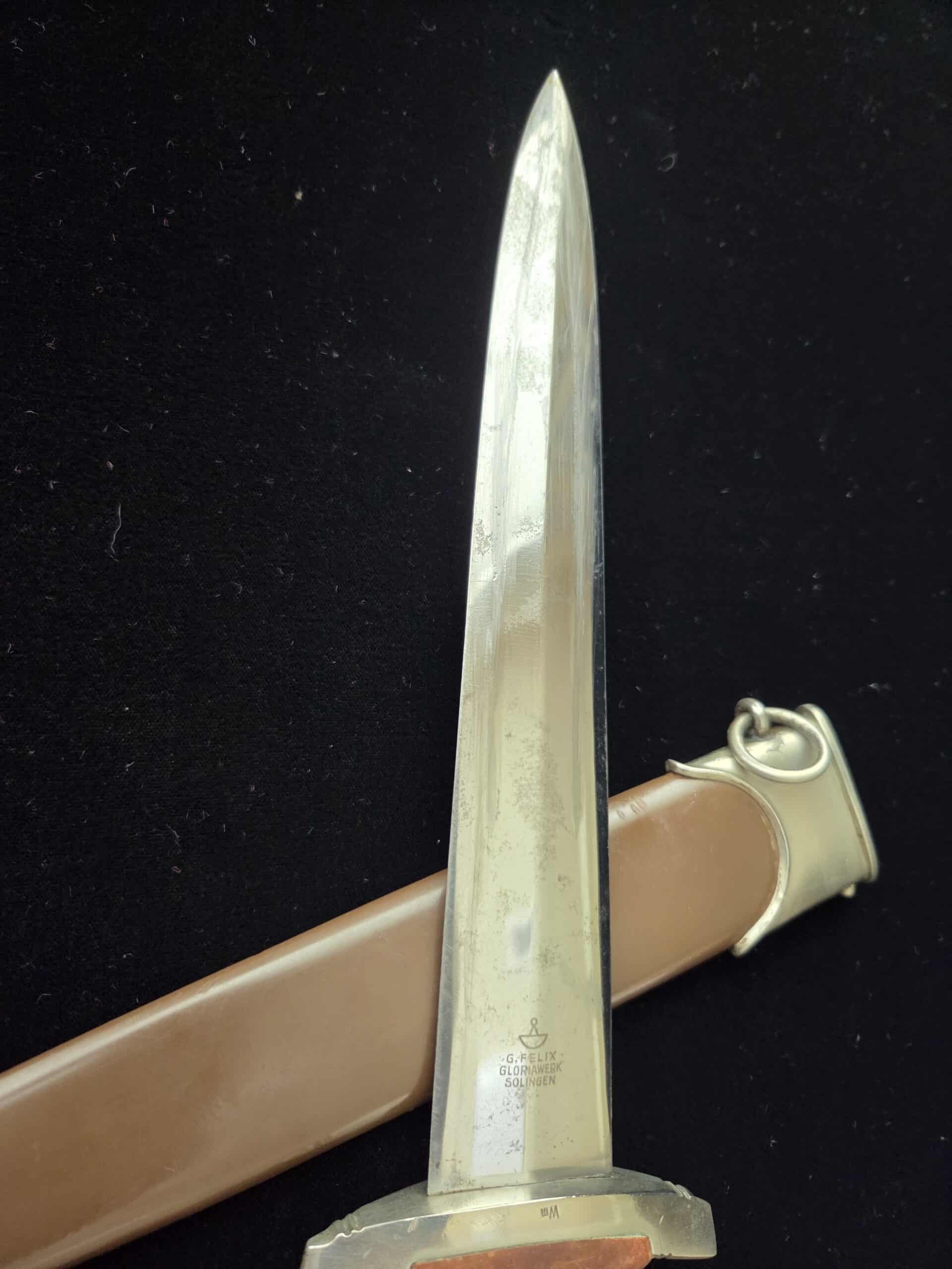 Early SA Dagger by G. Fleix Gloriawerk (32832) - Image 9
