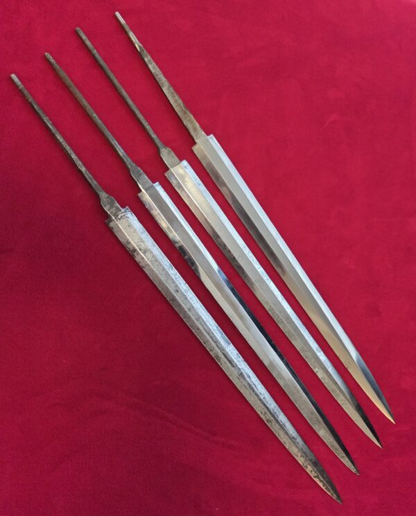 Reproduction Dagger Blades (31107)