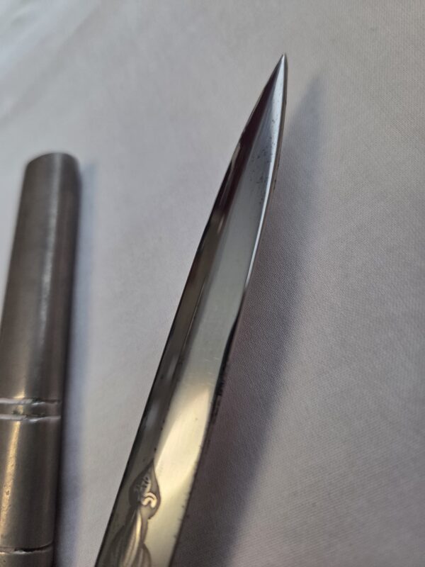 Early Fire Official’s Dagger by Carl Eickhorn (32839) - Image 13