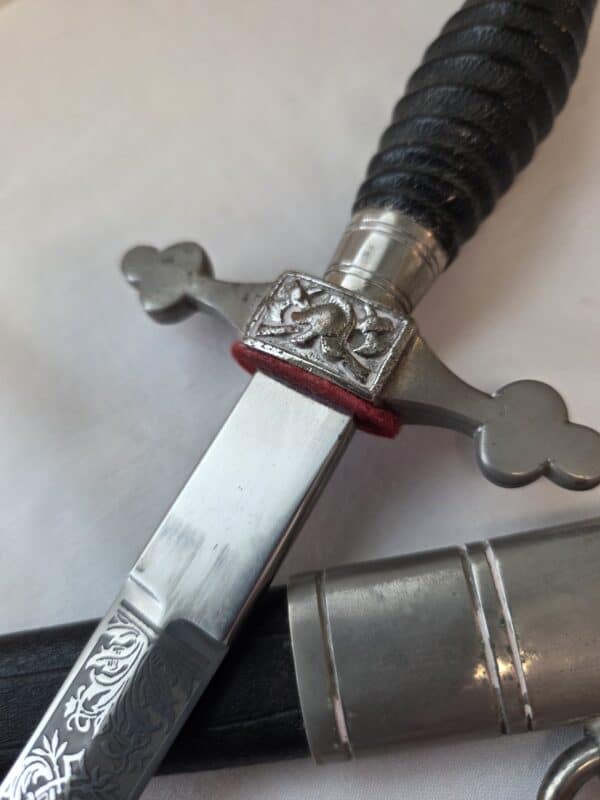 Early Fire Official’s Dagger by Carl Eickhorn (32839) - Image 9