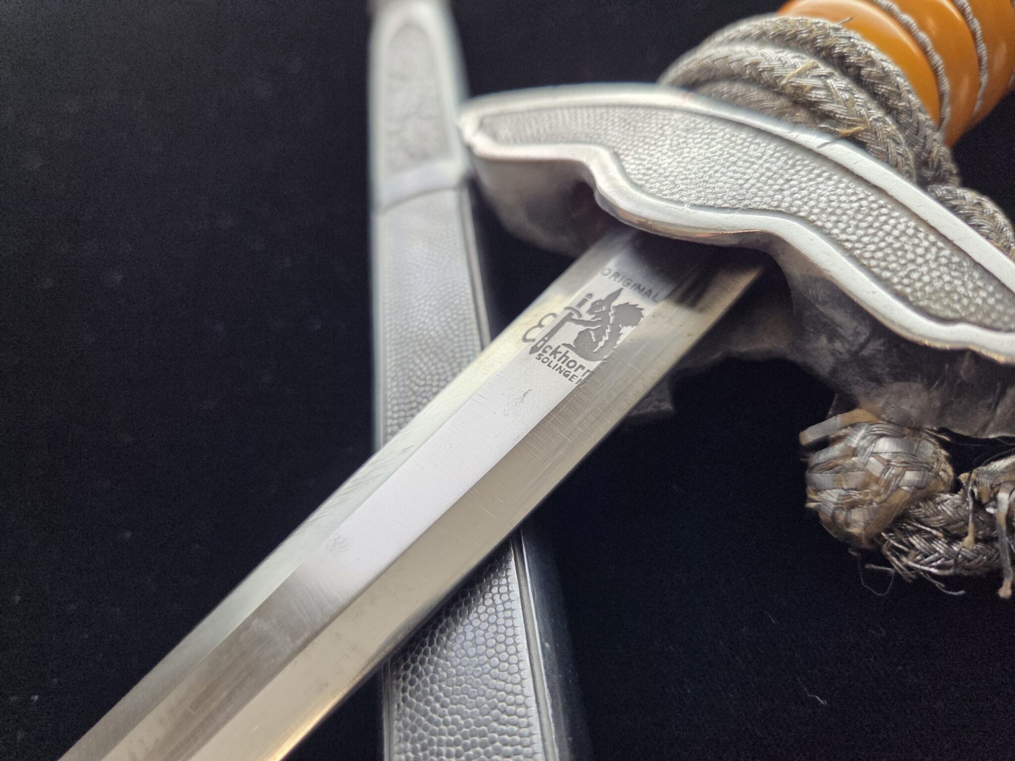 2nd Model Luftwaffe Dagger by Carl Eickhorn (32863) - Image 10