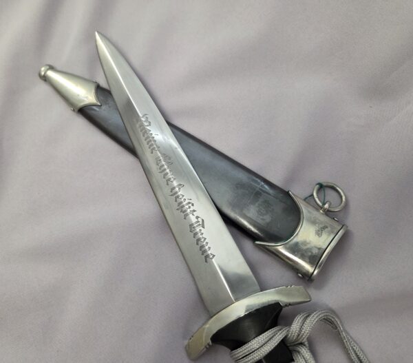 Early SS Dagger by Gottlieb Hammesfahr with Portepee (32880) - Image 11