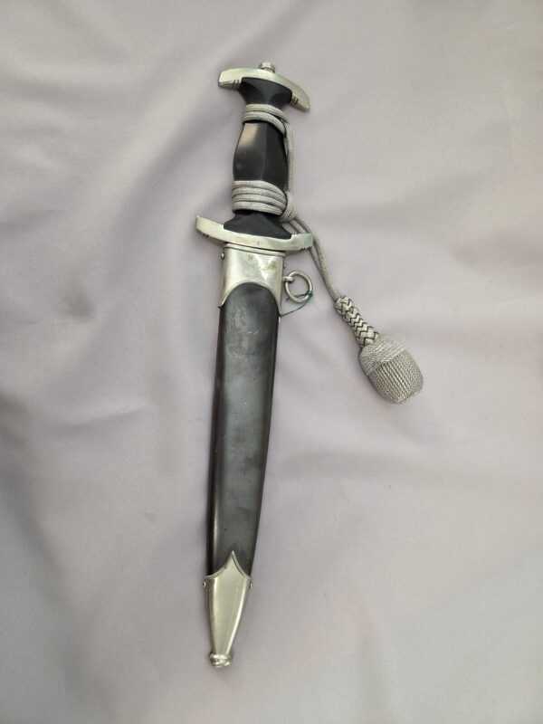 Early SS Dagger by Gottlieb Hammesfahr with Portepee (32880) - Image 7