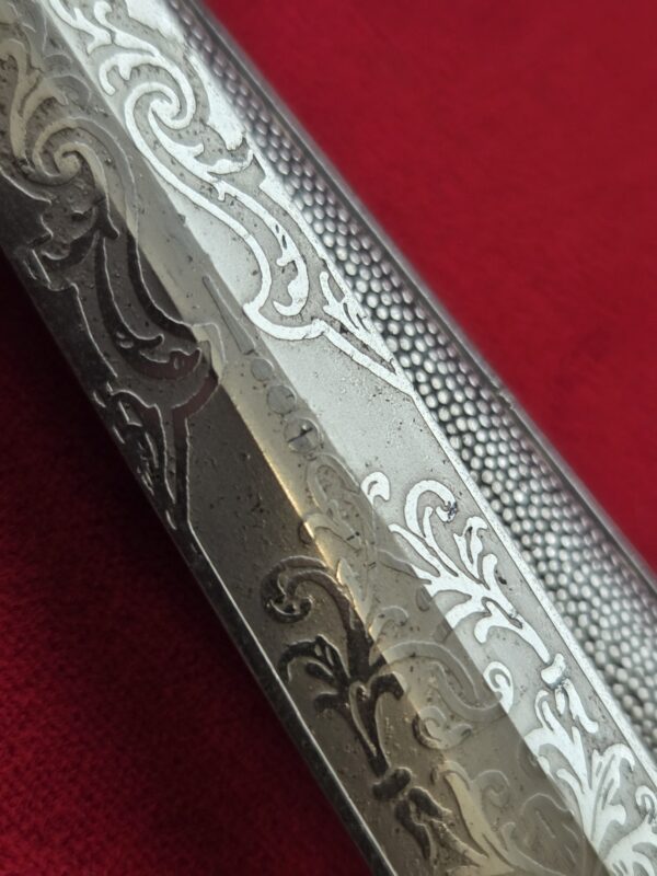 Army Officer Dagger, Voos Pattern Double Etched Blade w/Portepee (33031) - Image 8