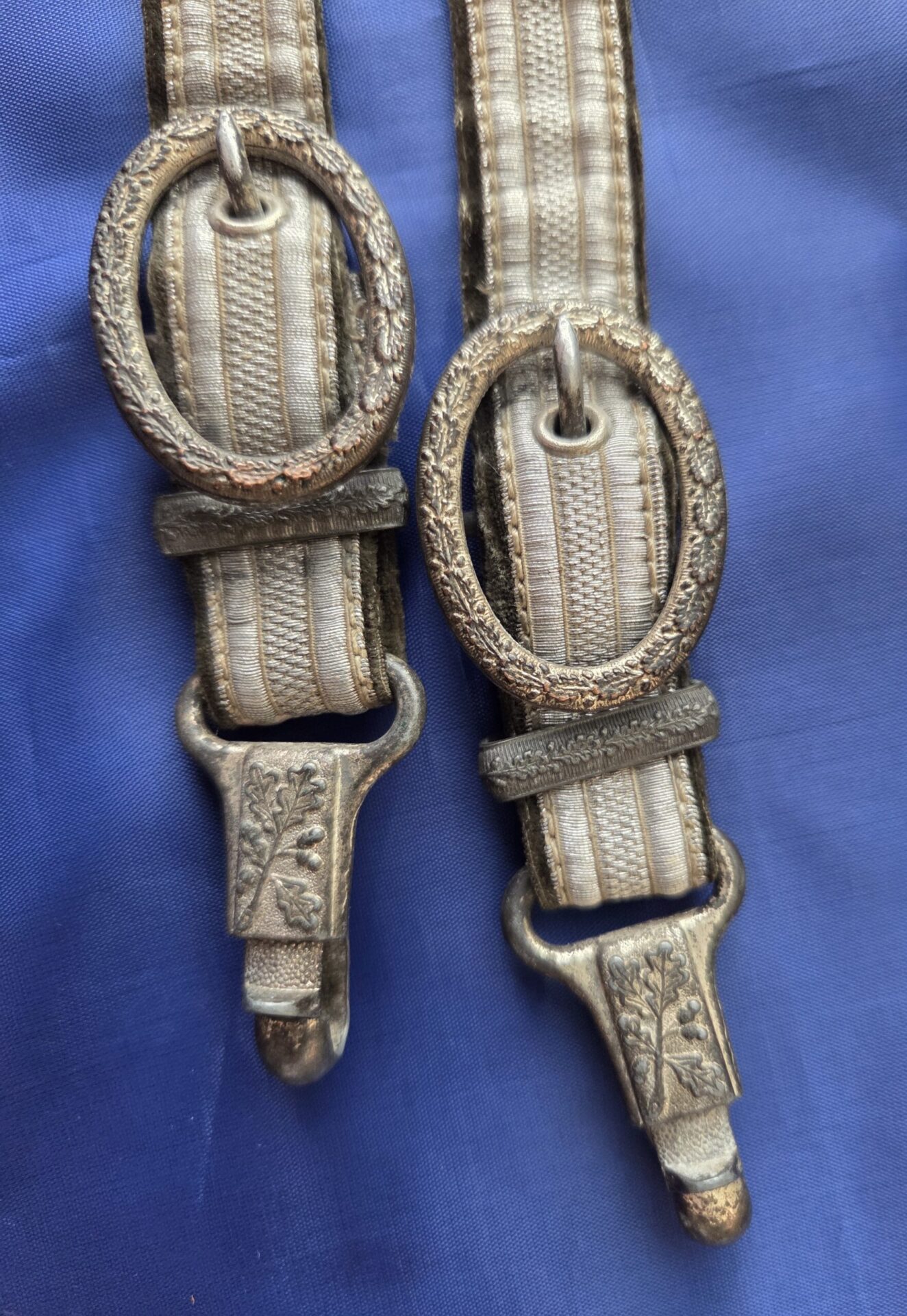 Super Deluxe Army Hangers with Metal Tabs (33038) - Image 9