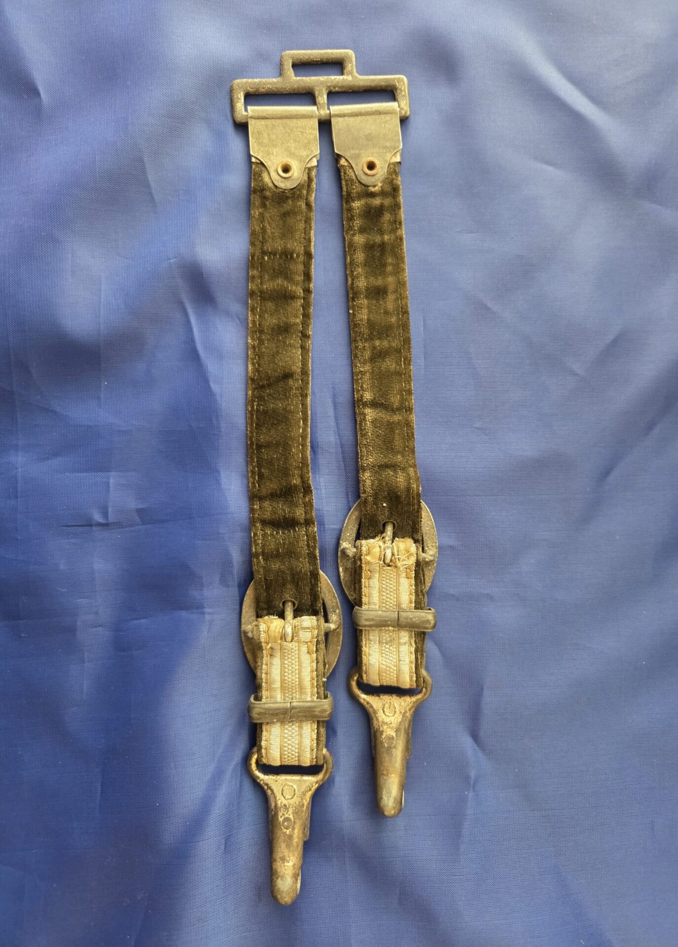Super Deluxe Army Hangers with Metal Tabs (33038) - Image 6