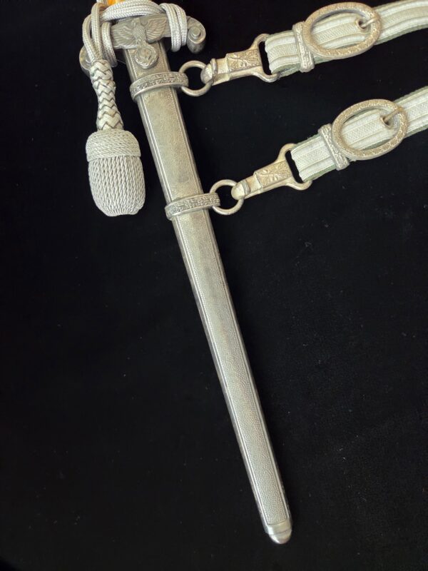 Army Officers Dagger by F. W. Holler with Pommel and Hangers (33041) - Image 12