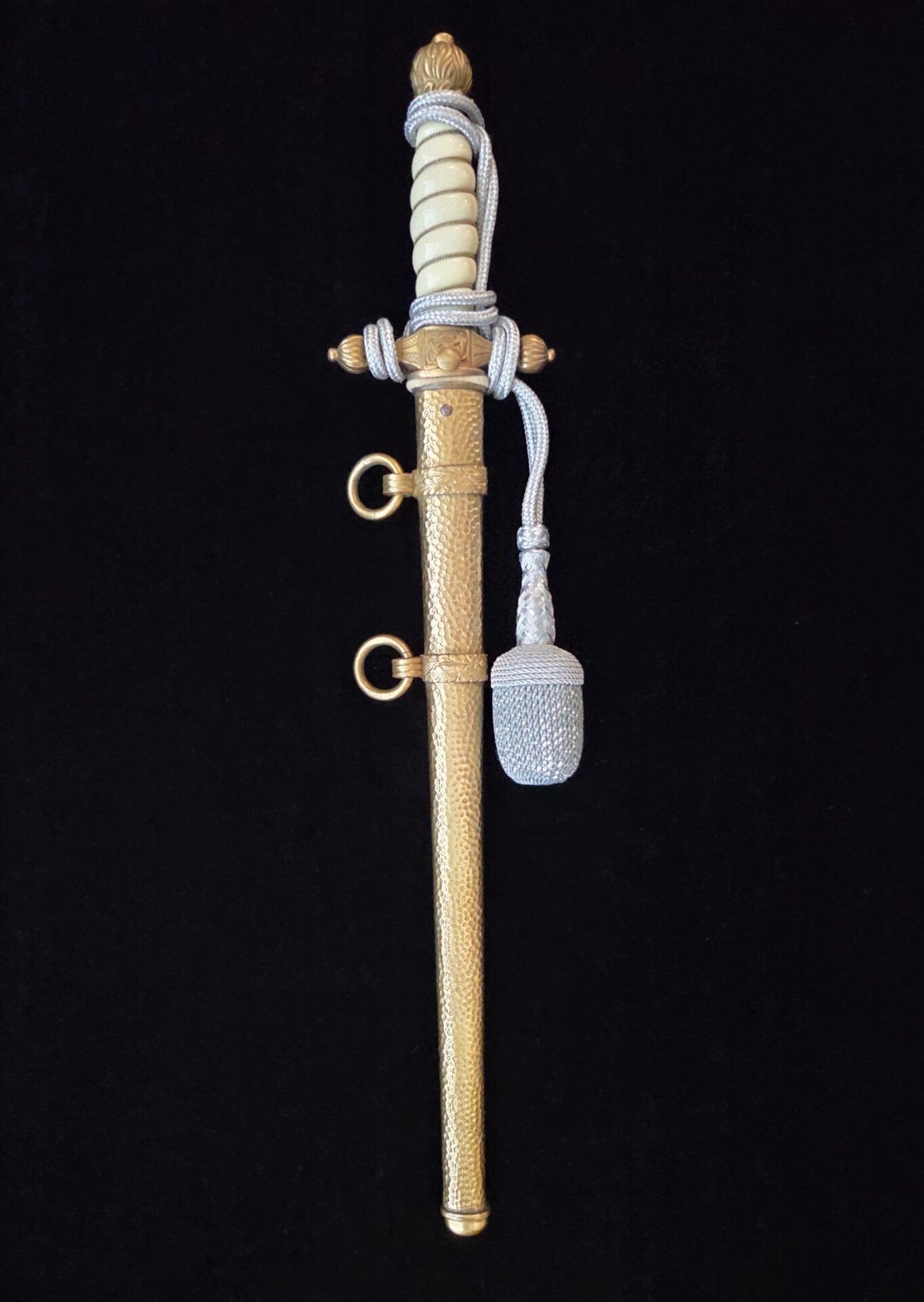 Imperial Naval Officer Dagger by E & F Horster with Portepee (33044) - Image 2