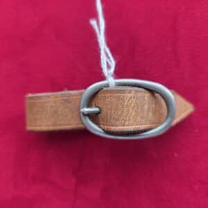 Post War SA Single Strap Hanger (31172)