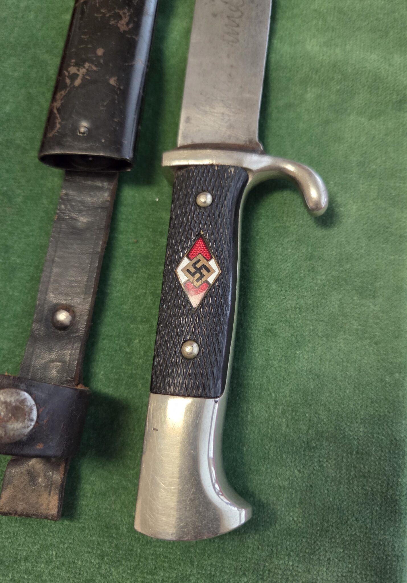 Johnson Reference Books & Militaria
