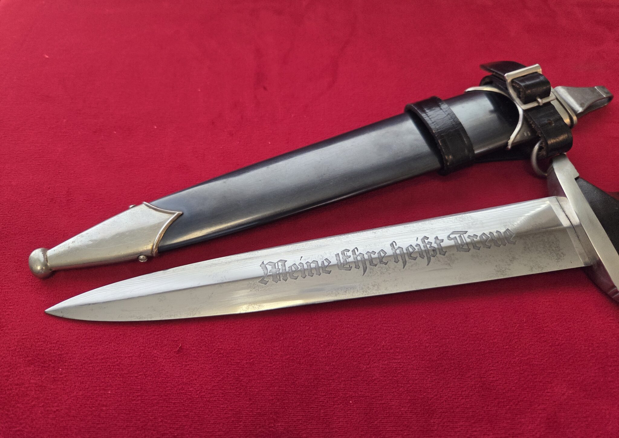 SS Dagger with Upright Hanger by Boker (31854) - Image 17