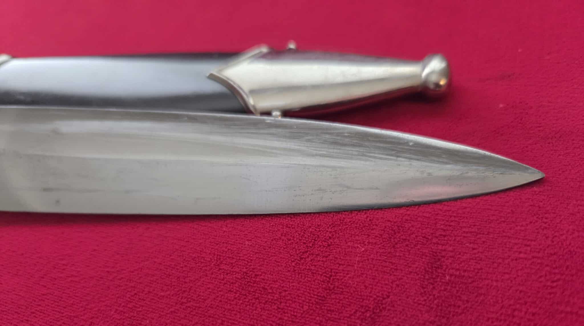 Late Model Chained SS Dagger (31855) - Image 14