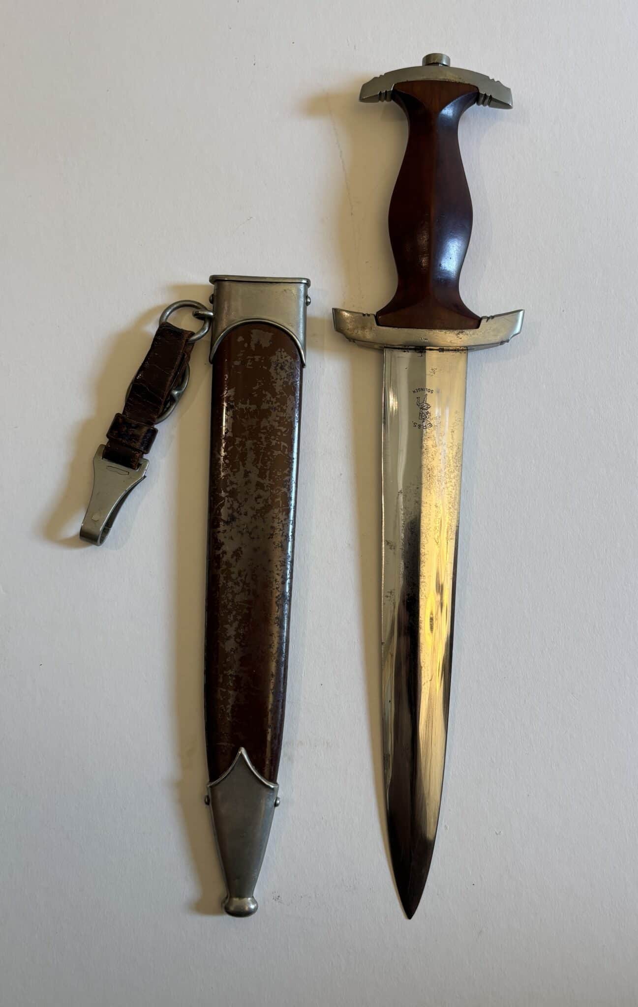 Early SA Dagger by E. Pack & Sohn with Hanger (012) - Image 3
