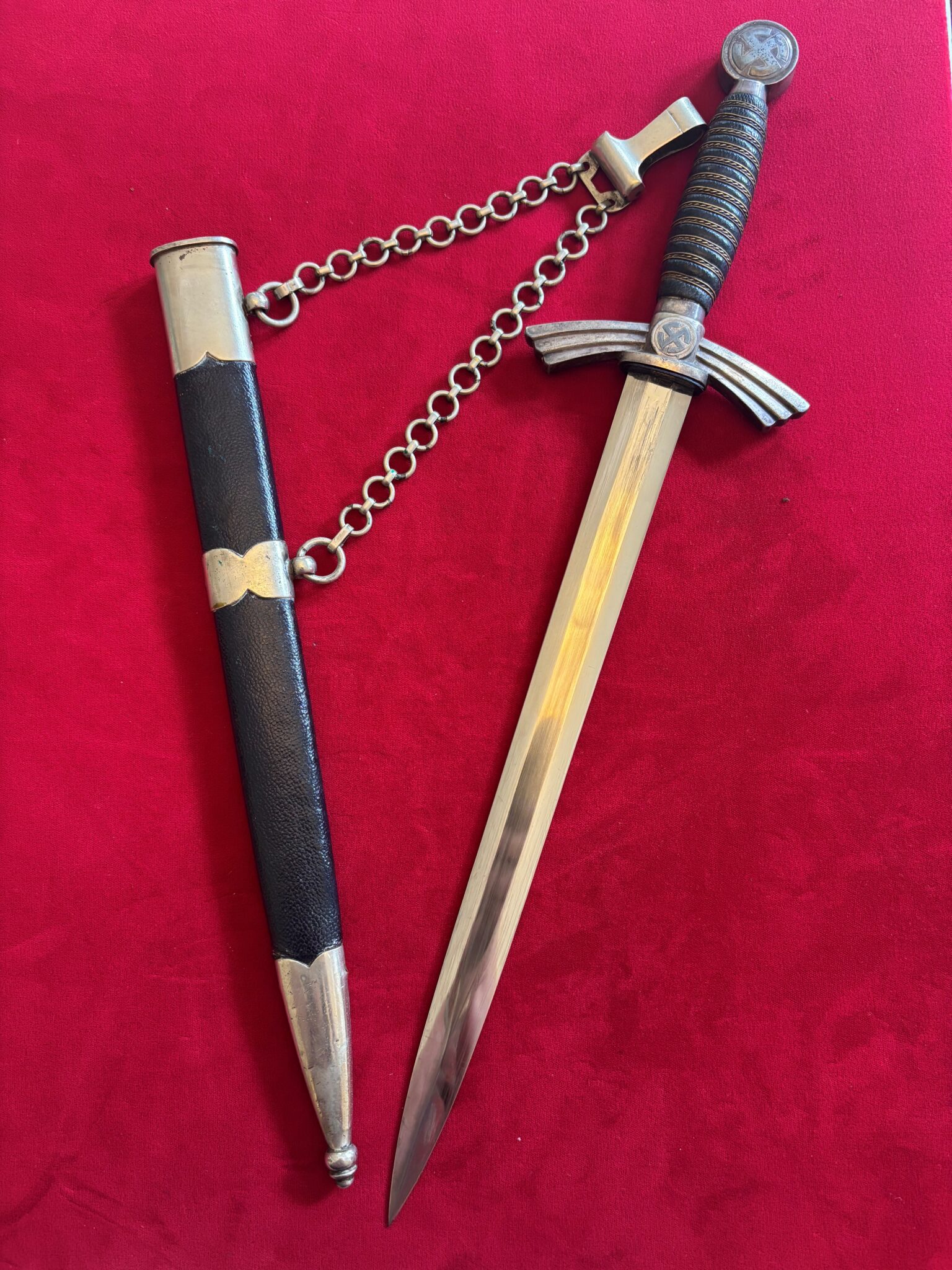 Early 1st Model Luftwaffe Dagger by WKC (098)