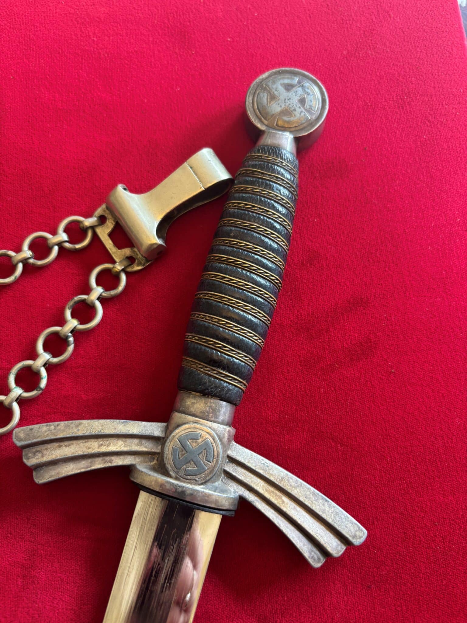 Early 1st Model Luftwaffe Dagger by WKC (098) - Image 3