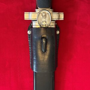 Red Cross Subordinate Dagger, No Maker with Frog (066)