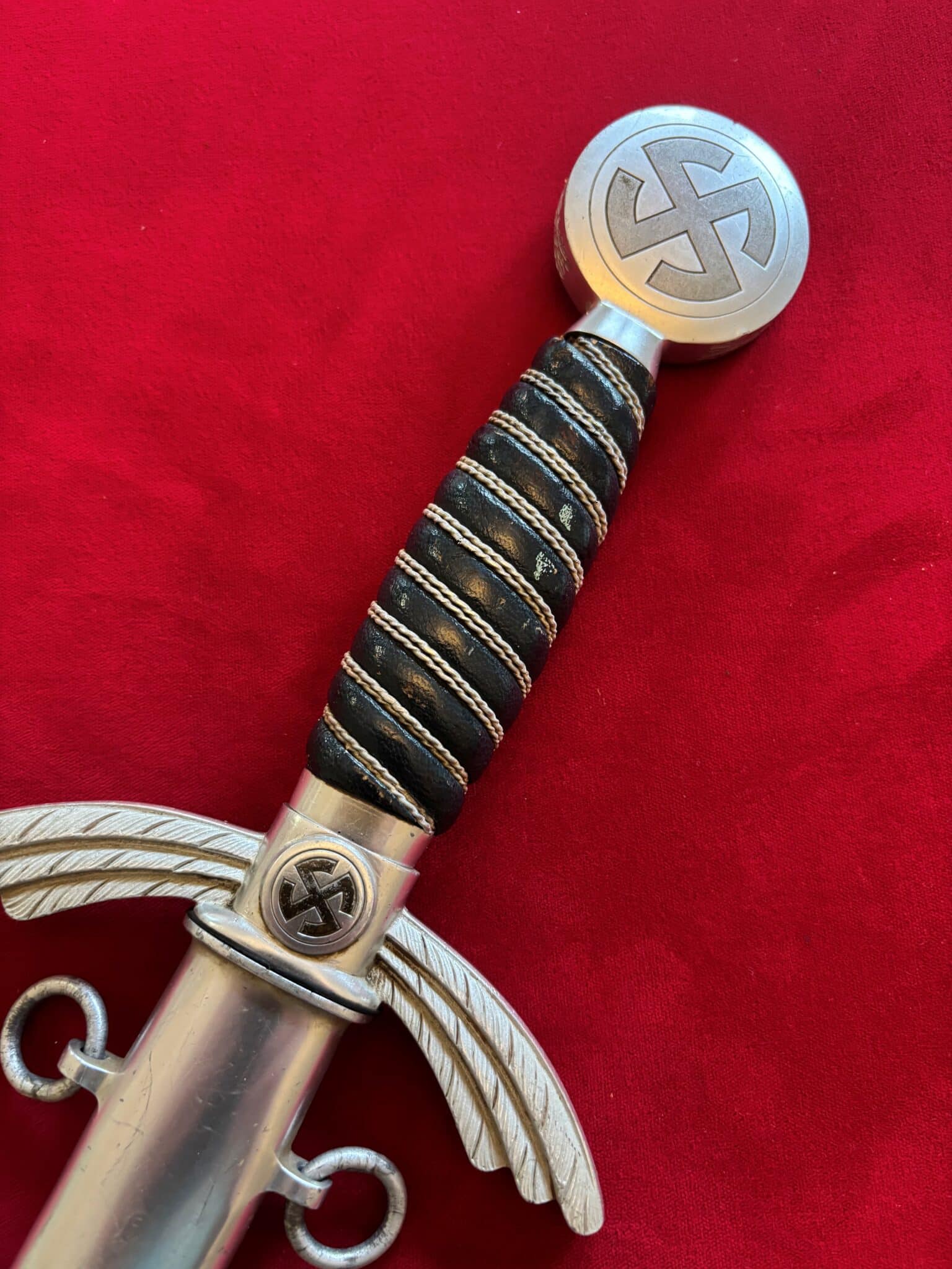 Luftwaffe Officer's Sword by SMF (106) - Image 9