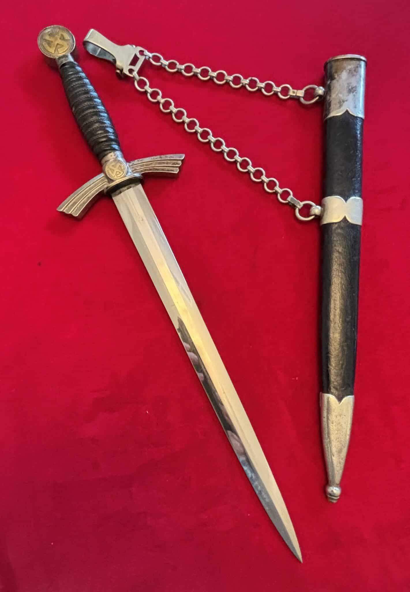 1st Model Luftwaffe Dagger by Paul Weyersberg (33708) - Image 6