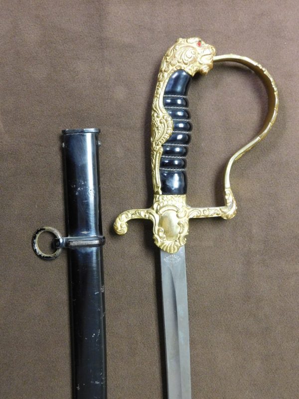 Ultra Rare Model 1007 Lion Head Sword w/Unique Langet (#24539)