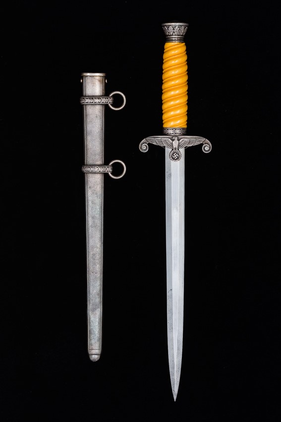 Early Uncleaned Army Officer’s Dagger (#25640)