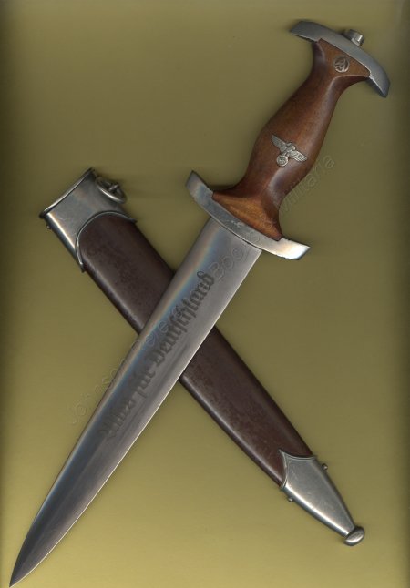 Early SA Dagger by SCARCE Maker w/Superb Grip (#26323)