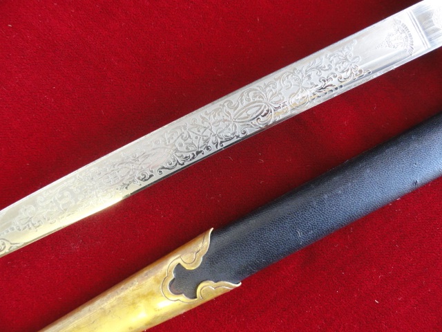 Royal Thai Navy Dagger w/Double-Etched Blade (#26785)