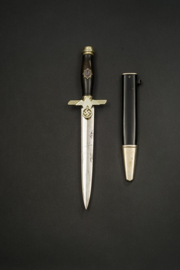 1st Model RLB EM Dagger (#50042)