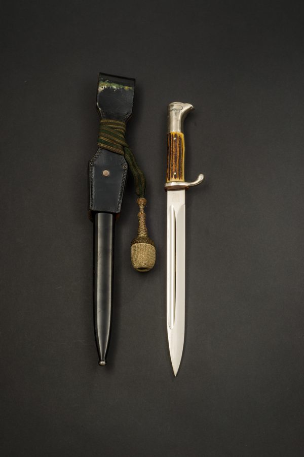 Long KS/98 Bayonet w/Single-Etched Blade and Portepee (#50049)