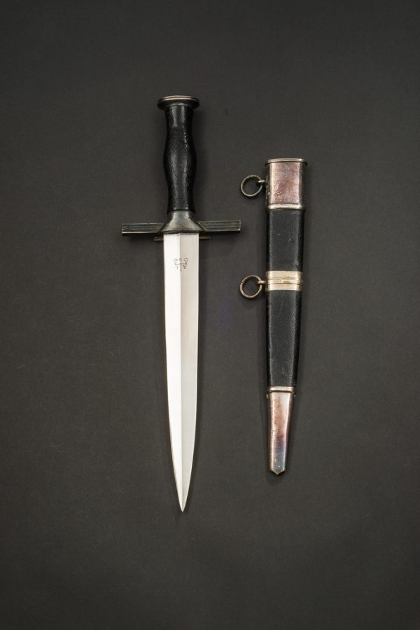 2nd Model RLB Officer’s Dagger (#50052)  