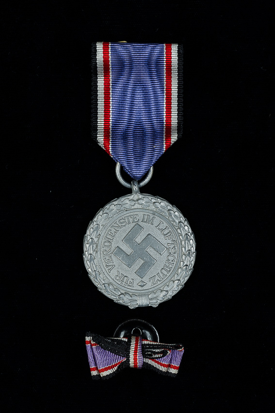 Air Raid Protection Medal, 2nd Class w/Box and Lapel Device (#29135)