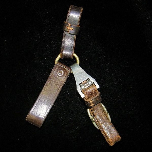 SA Dagger 3-piece Hanger (#29393)