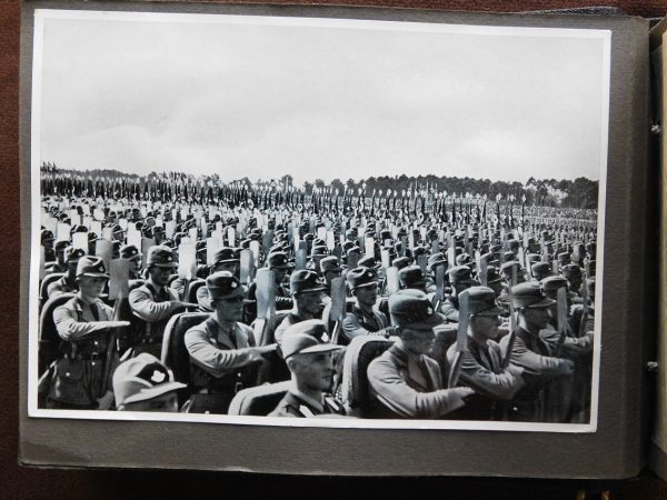 Third Reich RAD (Labor Corps) Photo Album (#29846)