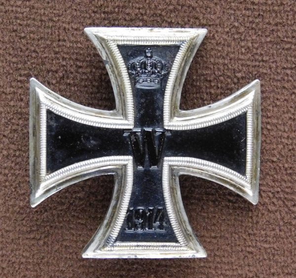 Cased World War I 1914 Silver Iron Cross  (#29890)