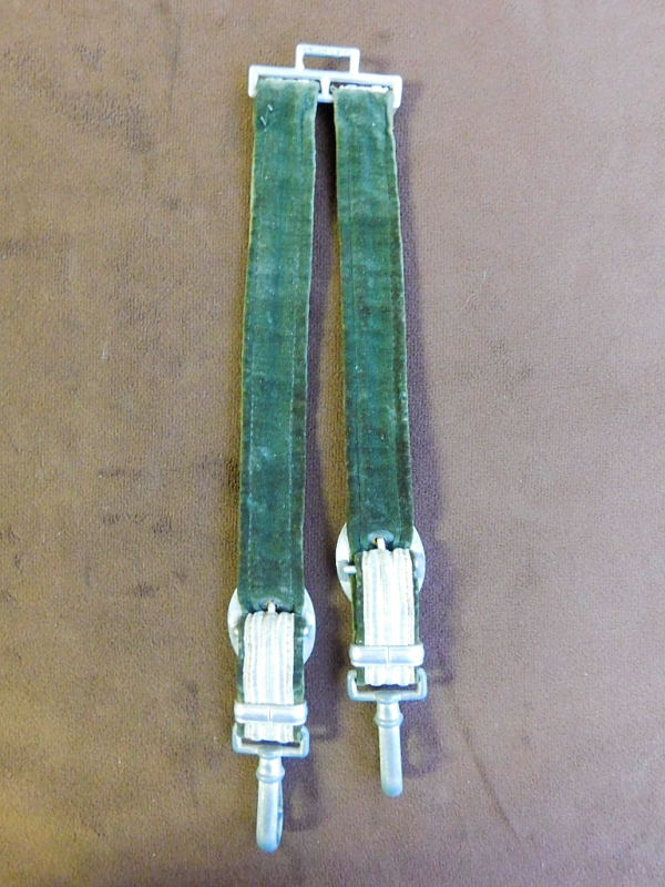 Third Reich Army Officer Dagger Hangers (#30245)