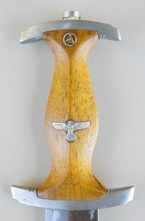 1933 SA Dagger by HACO (#30370)