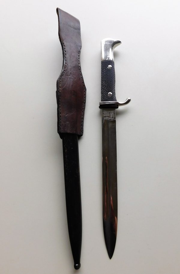 Long KS/98 Bayonet with Rare Single-Etched Blade & Frog (#30500)
