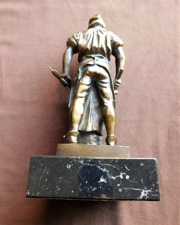 Statue of Sword Smith on Marble Base (#30538)