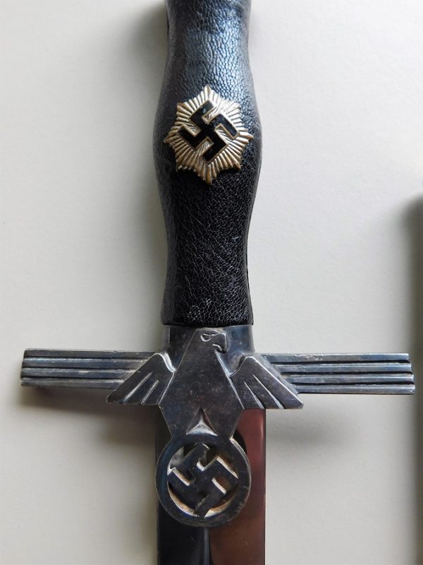 2nd Model RLB Officer’s Dagger (#30572)