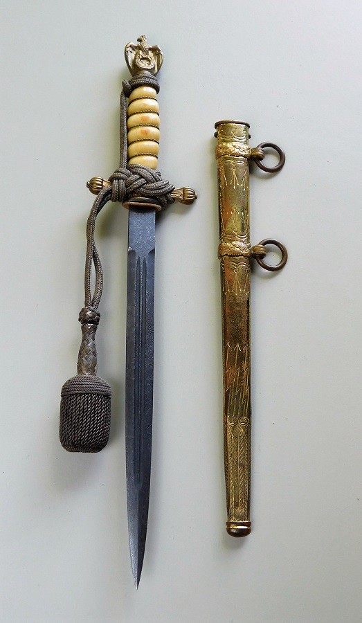 2nd Model Navy Dagger w/Ivory Grip, Genuine Damascus Blade and Portepee (#30589)