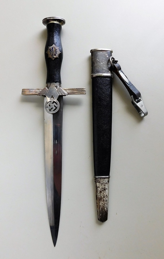 1st Model RLB Officer's Dagger (#30687)