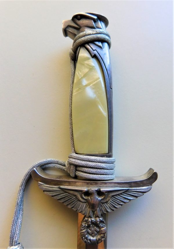 Government Official’s Dagger with Rare Hangers and Portepee (#30778)