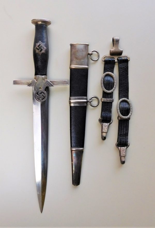 2nd Model RLB Officer’s Dagger with Hangers (#30852)