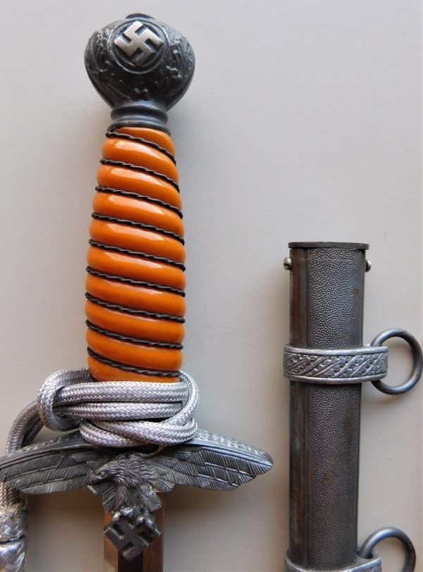 2nd Model Luftwaffe Dagger with Hangers and Portepee (#30881)