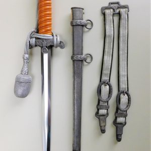 Army Officer’s Dagger w/Deluxe Hangers and Portepee (#30979)