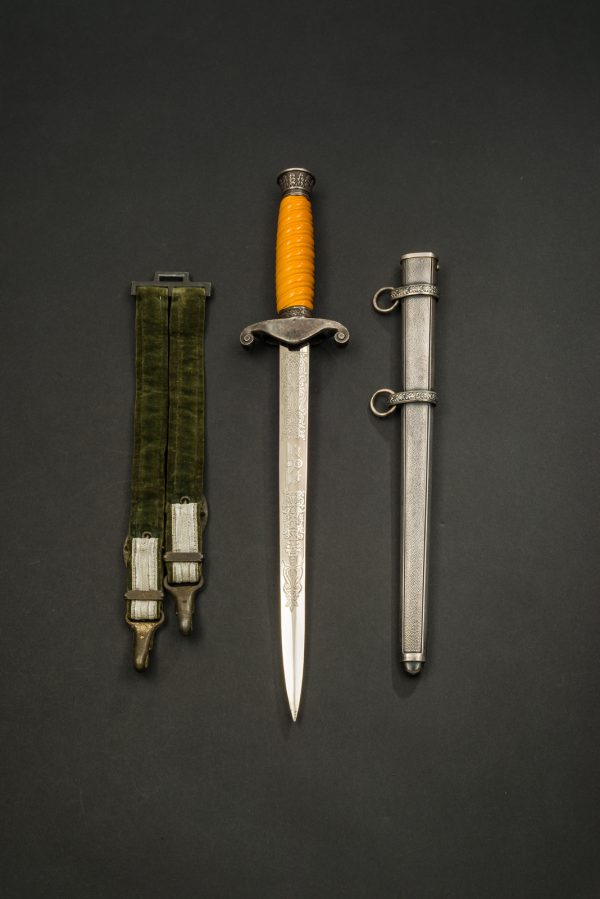 Army Officer Dagger w/Dark Orange Grip & Voos Pattern Double-Etched Blade (#50083)