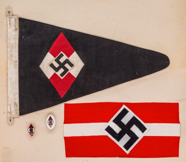 Hitler Youth Insignia Grouping (#50135)