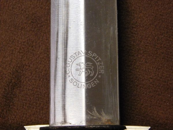 1st Model RLB EM Dagger (#29695)